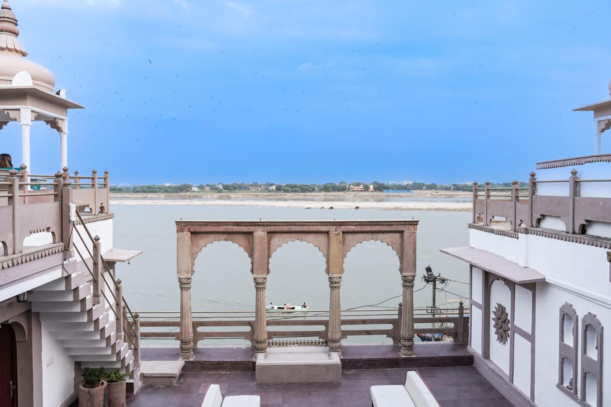 Hotel Guleria Kothi At Ganges Varanasi Esterno foto